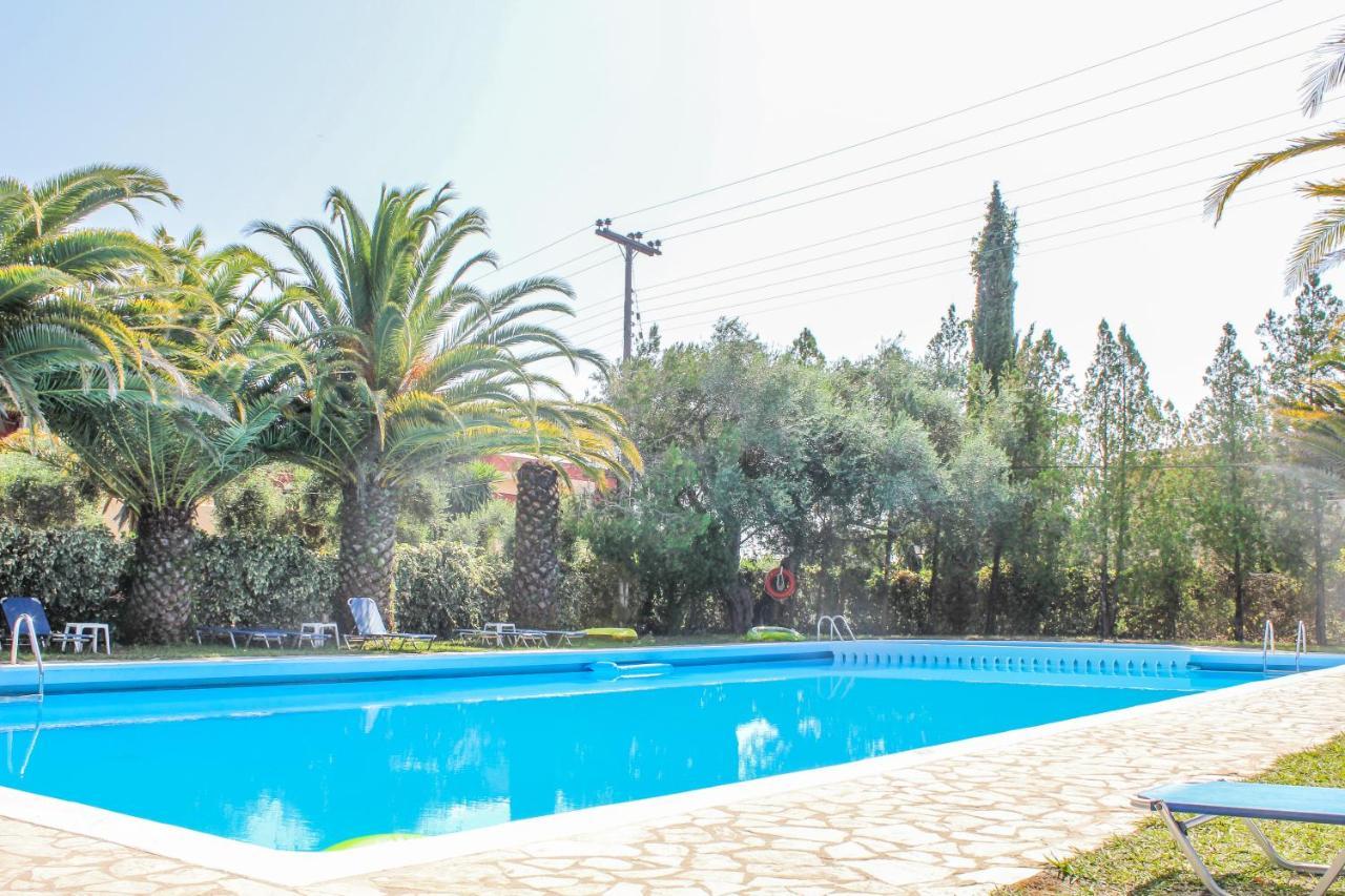 Happy Camp Mobile Homes In Karda Beach Camping Corfu  Εξωτερικό φωτογραφία